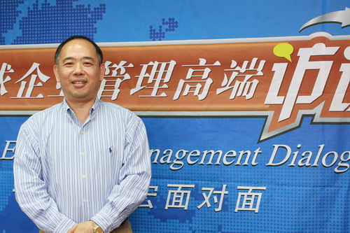 ★原金蝶软件总裁何经华出任新一佳CEO