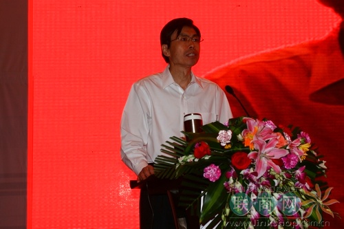 房爱卿：规范管理，转变发展方式